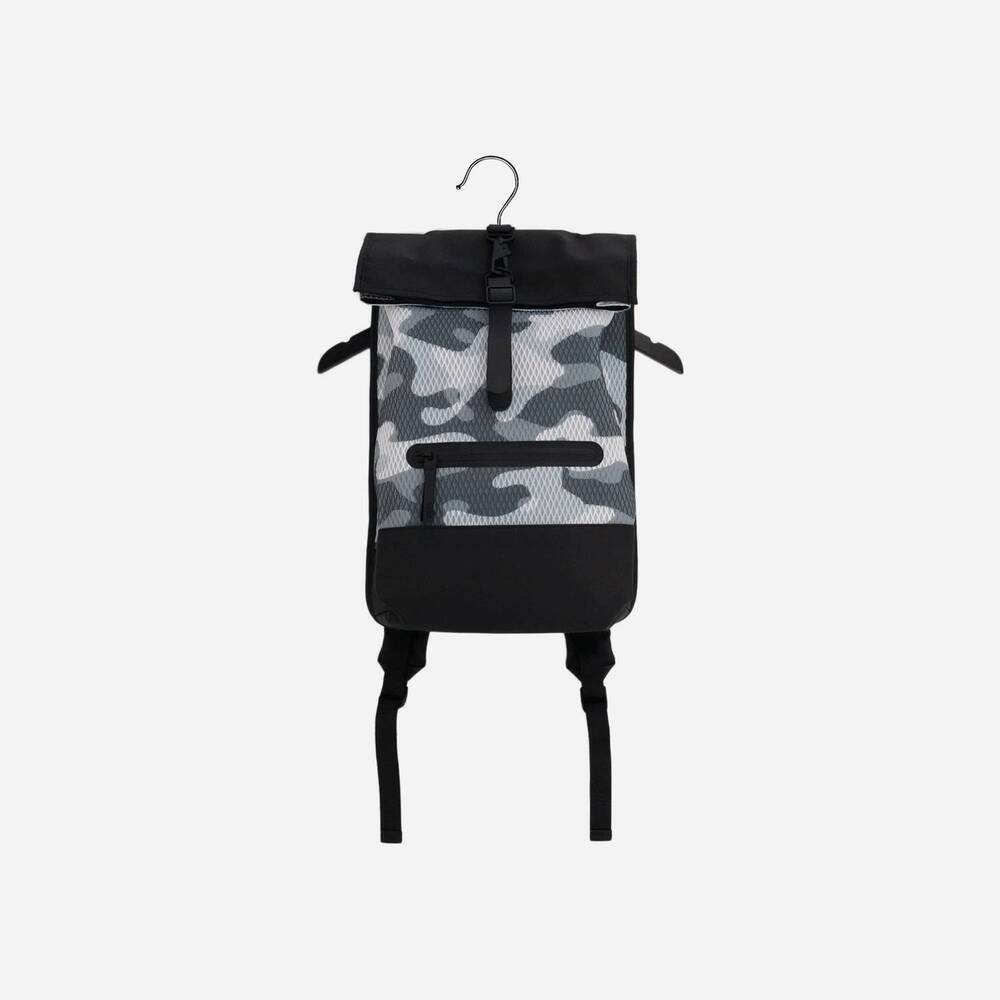 NEW RAINS women's rolltop mesh rucksack in camo